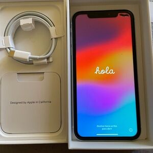 iPhoneXR unlocked & reset. Works perfect. Only cosmetic issues in pics.